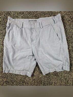 Save Khaki United Men’s 32 White & Navy Checkered Chino Casual USA Preppy